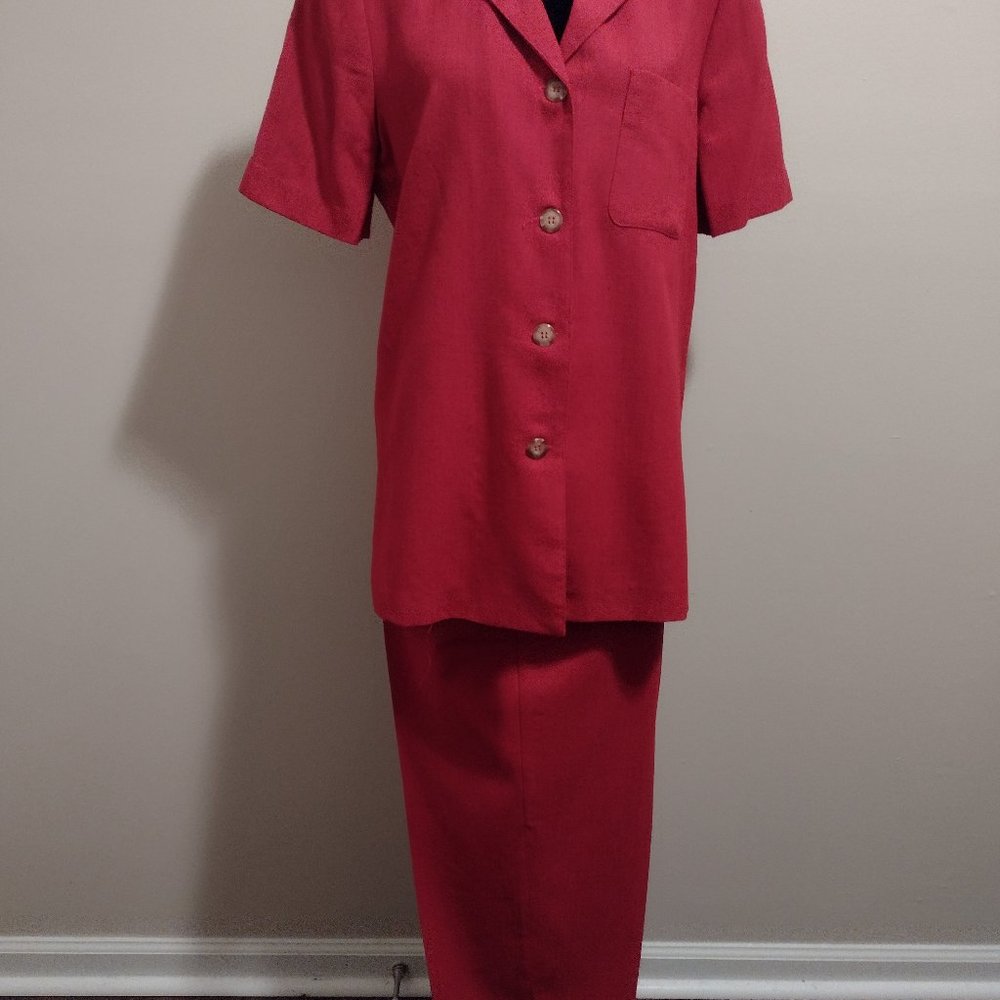 Requirements, Size-12, 2-pc Red Pant Suit w/Elastic Waist (Dry Cleaned)